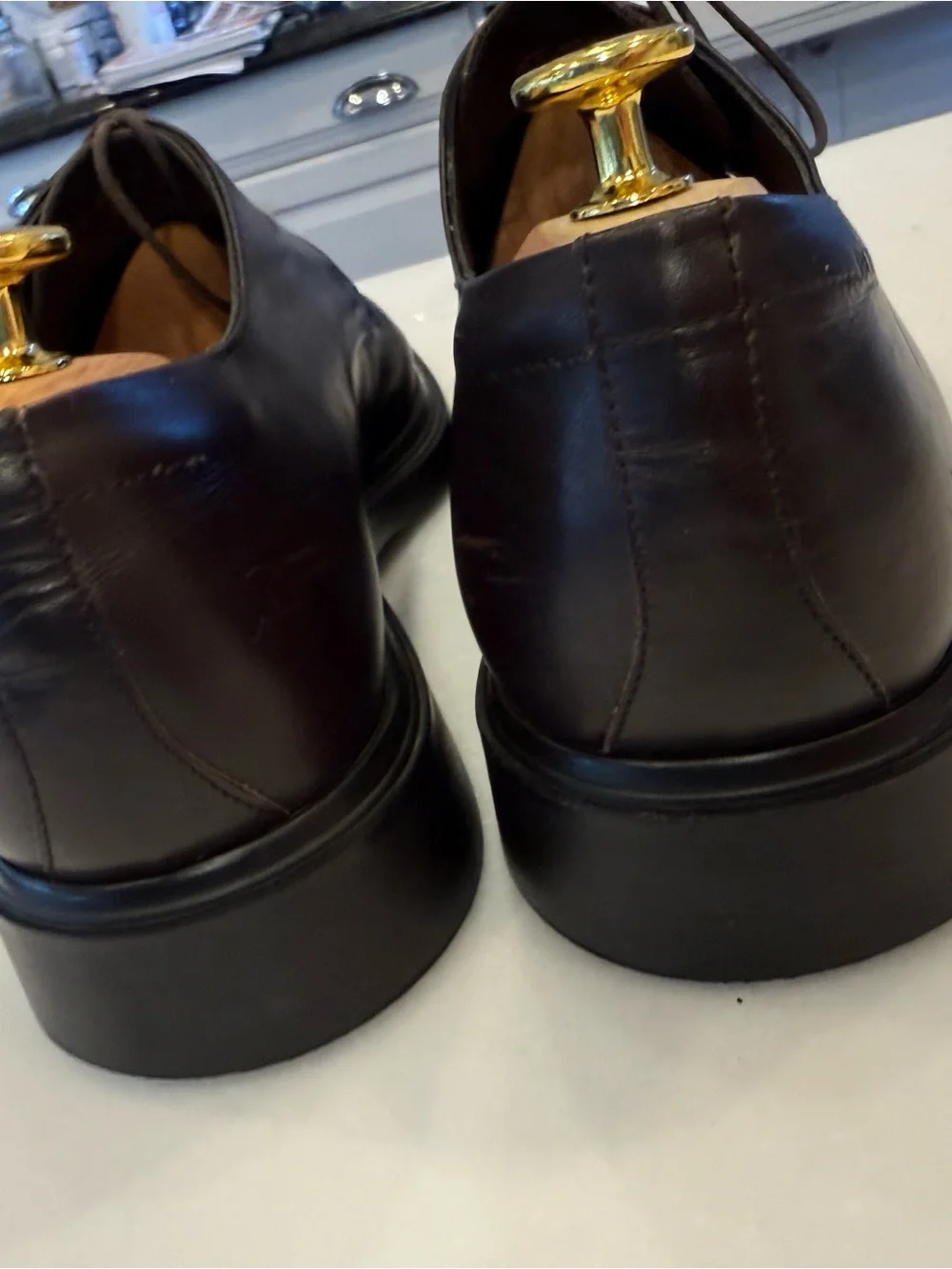 Hugo Boss Mens Derby Shoes Dark Brown Leather Oxfords Sz 8.5 Pristine!